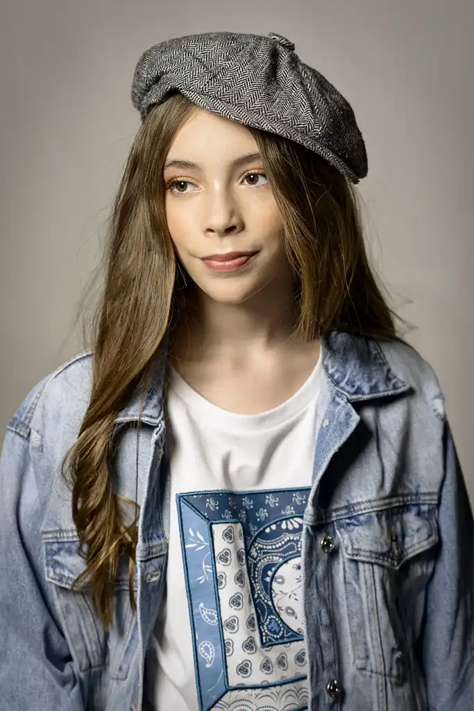 Portrait adolescent en lumière créative studio Lille
