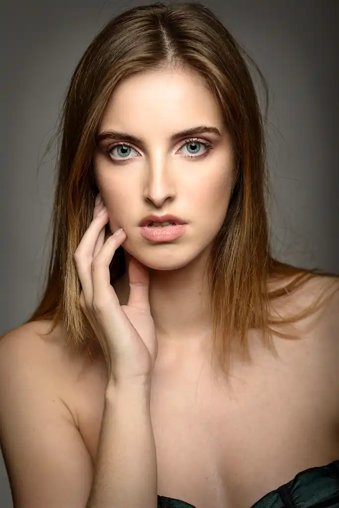 Shooting mannequin en lumière douce