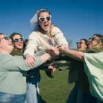 Photo de groupe dynamique EVJF Lambersart