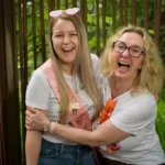 Jeu de lumière naturelle sur le groupe